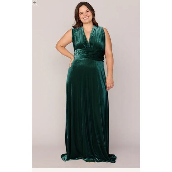 Revelry Dresses & Skirts - Reverly Michal Convertible Green Velvet Maxi Dress Size XS